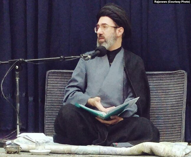 آغاز نام‌نویسی درس «خارج فقه و اصول» آیت الله سید مجتبی خامنه‌ای + لینک ثبت نام