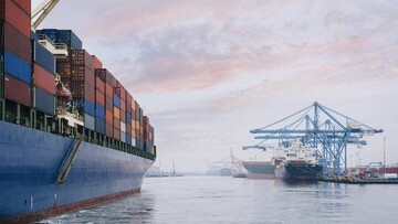 روسیه همچنان از تجارت با آمریکا میلیاردها دلار درآمد دارد
