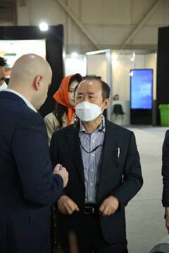 بازدید سفیر کره جنوبی از غرفه کرمان موتور در نمایشگاه تحول صنعت خودرو بازدید سفیر کره جنوبی از غرفه کرمان موتور در نمایشگاه تحول صنعت خودرو