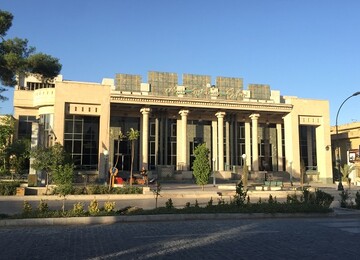 تالار حافظ شیراز، میزبان نواهاوآواهای عاشورایی/ عکس