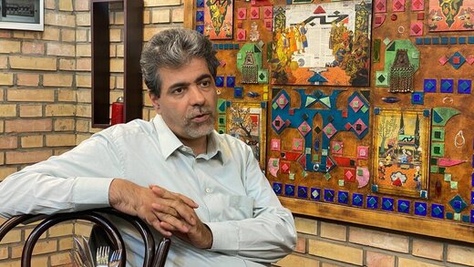 ماشین تولید نقدینگی پرشتاب کار میکند/ میرزایی: دولت برای پرداخت هزینههای جاری و حقوق و دستمزد با کسری بودجه بزرگی مواجه است ماشین تولید نقدینگی پرشتاب کار میکند/ میرزایی: دولت برای پرداخت هزینههای جاری و حقوق و دستمزد با کسری بودجه بزرگی مواجه است