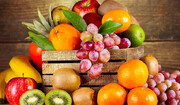 میوه های  لاکچری وارداتی، حیات خلوت تجار از ما بهترانی