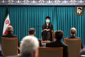 Supreme Leader hails performance of President Raisi’s gov't