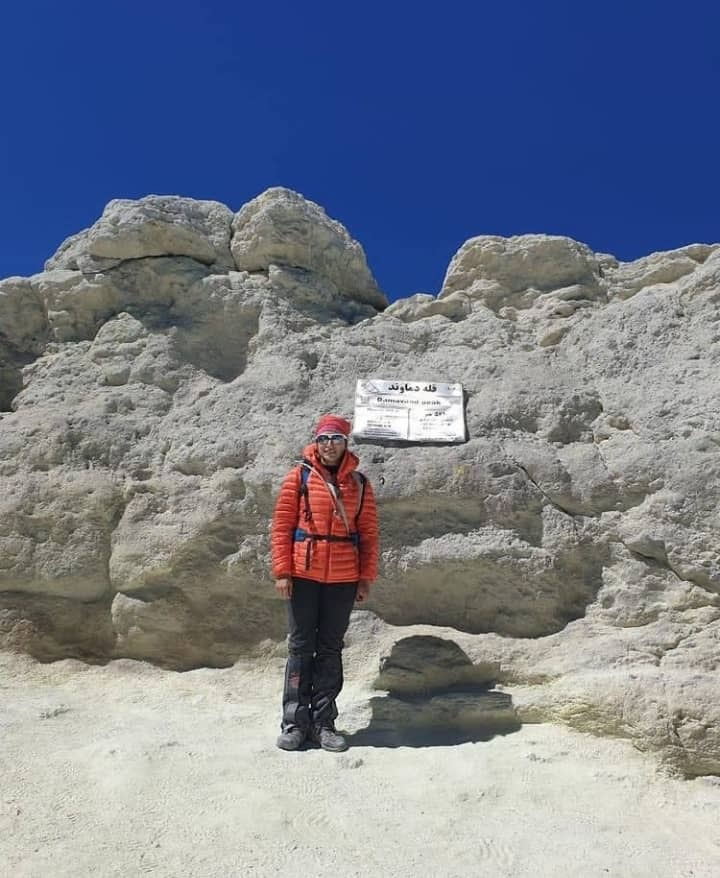 نگار جواهریان دماوند را فتح کرد!/ عکس