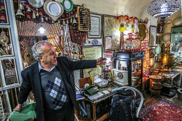 کاهش قدرت مردم برای خرید کالای دست دوم/ سمساران هم بدون مشتری ماندند کاهش قدرت مردم برای خرید کالای دست دوم/ سمساران هم بدون مشتری ماندند