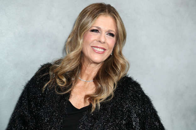 ۱۶ سلبریتی که با سرطان دستوپنجه نرم کردهاند/ تصاویر