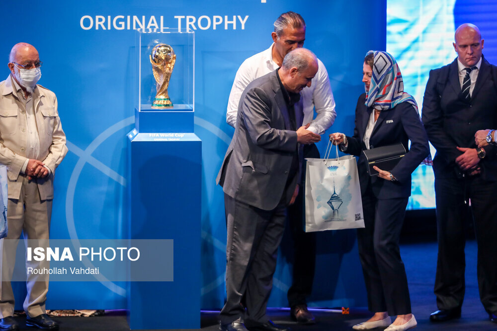 مراسم رونمایی از کاپ جام جهانی
