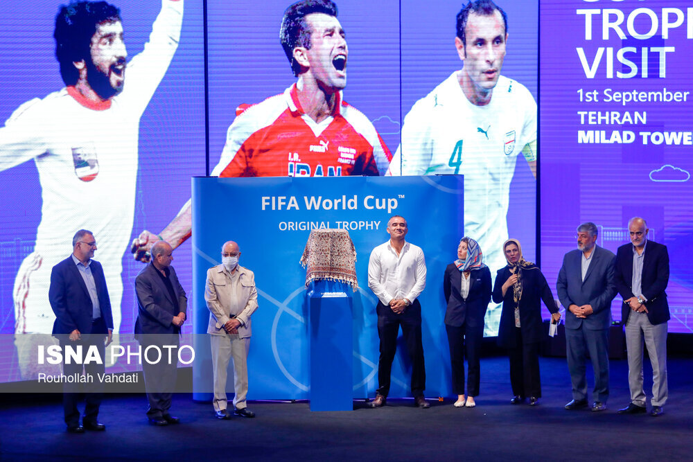 مراسم رونمایی از کاپ جام جهانی