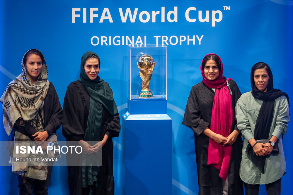 مراسم رونمایی از کاپ جام جهانی