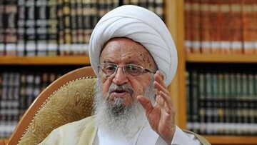 انتقاد آیت‌الله مکارم شیرازی از «افزایش لحظه‌به‌لحظه قیمت‌ها» در دیدار وزیر صمت 
