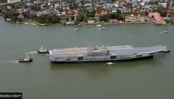 ناو هواپیمابر بومی هند که شهر شناور نامیده شد / عکس ناو هواپیمابر بومی هند که شهر شناور نامیده شد / عکس