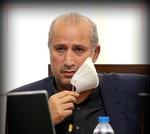 شعار های تند علیه «تاج» در نمازجمعه تهران شعار های تند علیه «تاج» در نمازجمعه تهران
