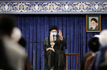Standing against domineering system is Shia’s honor: Supreme Leader