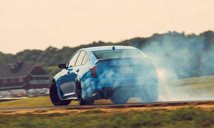 تصاویر | ناکامی بزرگ برای جنرال موتورز : کادیلاک لووکس 85 هزار دلاری در تست کیفیت یاتاقان زد!