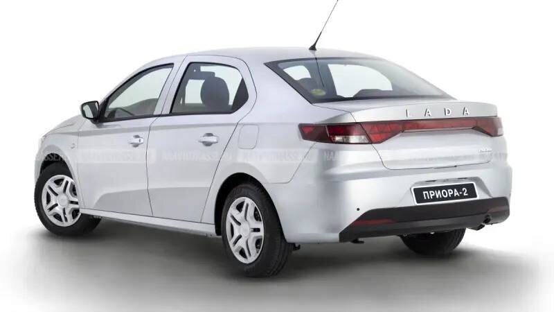 تصاویر | مونتاژ تارا خودروی کم فروش ایران خودرو در  روسیه با برند لادا پریورا !