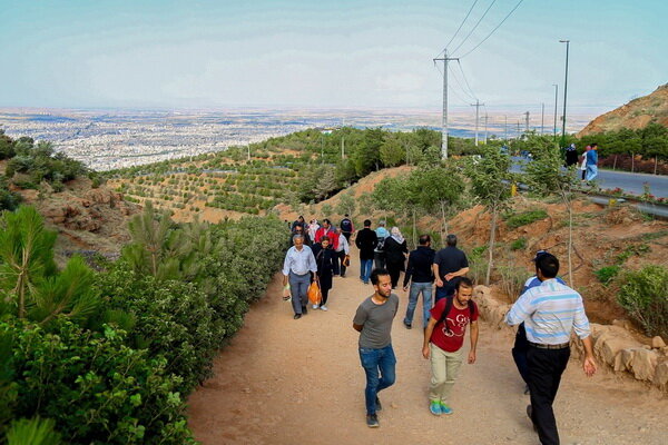 "عینالی" بزرگترین تفرجگاه کوهستانی ایران/ ۸۰۰ هکتار فضای سبز بر فراز تبریز احداث شده است