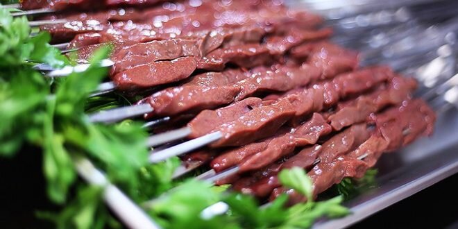 ساندویچ کالباس، بهترین غذای بین راهی در سفرها!/ به این باکسها میتوان اعتماد کرد؟