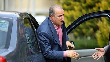 عکس| یوزپلنگی که تاج هدیه گرفت!