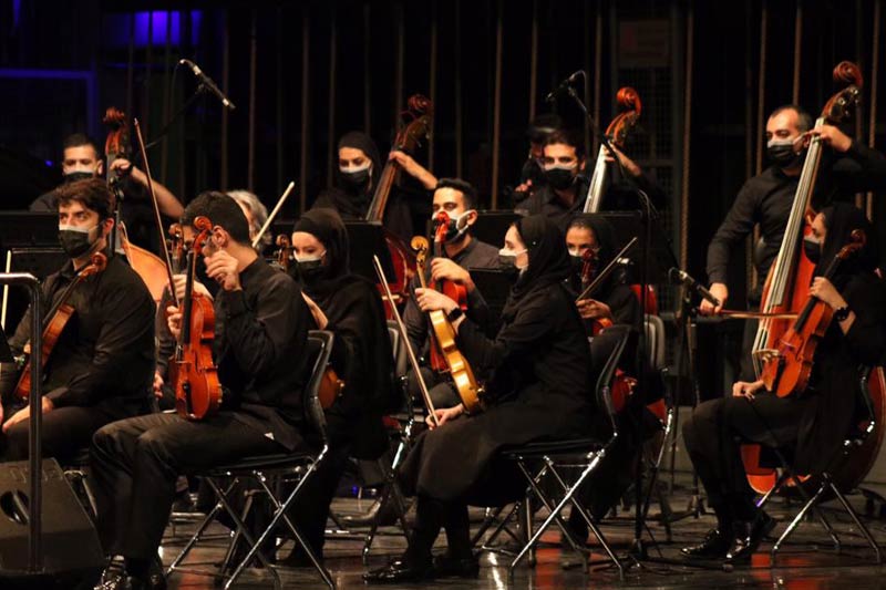 پرویز پرستویی: درآمد نمایش «علمدار» به مناطق محروم اهدا میشود