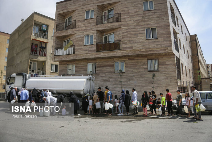 فرماندار: ۲۵ نفر در اعتراضات همدان دستگیر شدند/ ۲۰ نفر آنان ساکن استان همدان نبودند و  قصد ایجاد رعب و وحشت داشتند