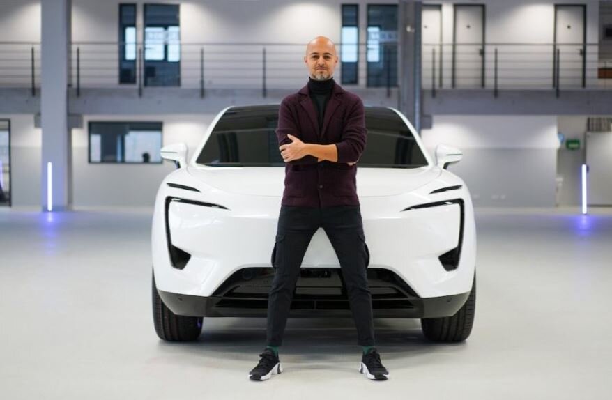 شاهکار طراح ایرانی در چین/ ماشین خوشاستیلی که نادر فقیهزاده طراحی کرده/ عکس