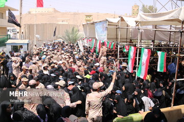 خطیب جمعه ملایر : دشمن تلاش می‌کند مرزهای عراق را به سوی زائران ببندد! / ۵ میلیون نفر در انگلیس اربعین را رصد می‌کنند 