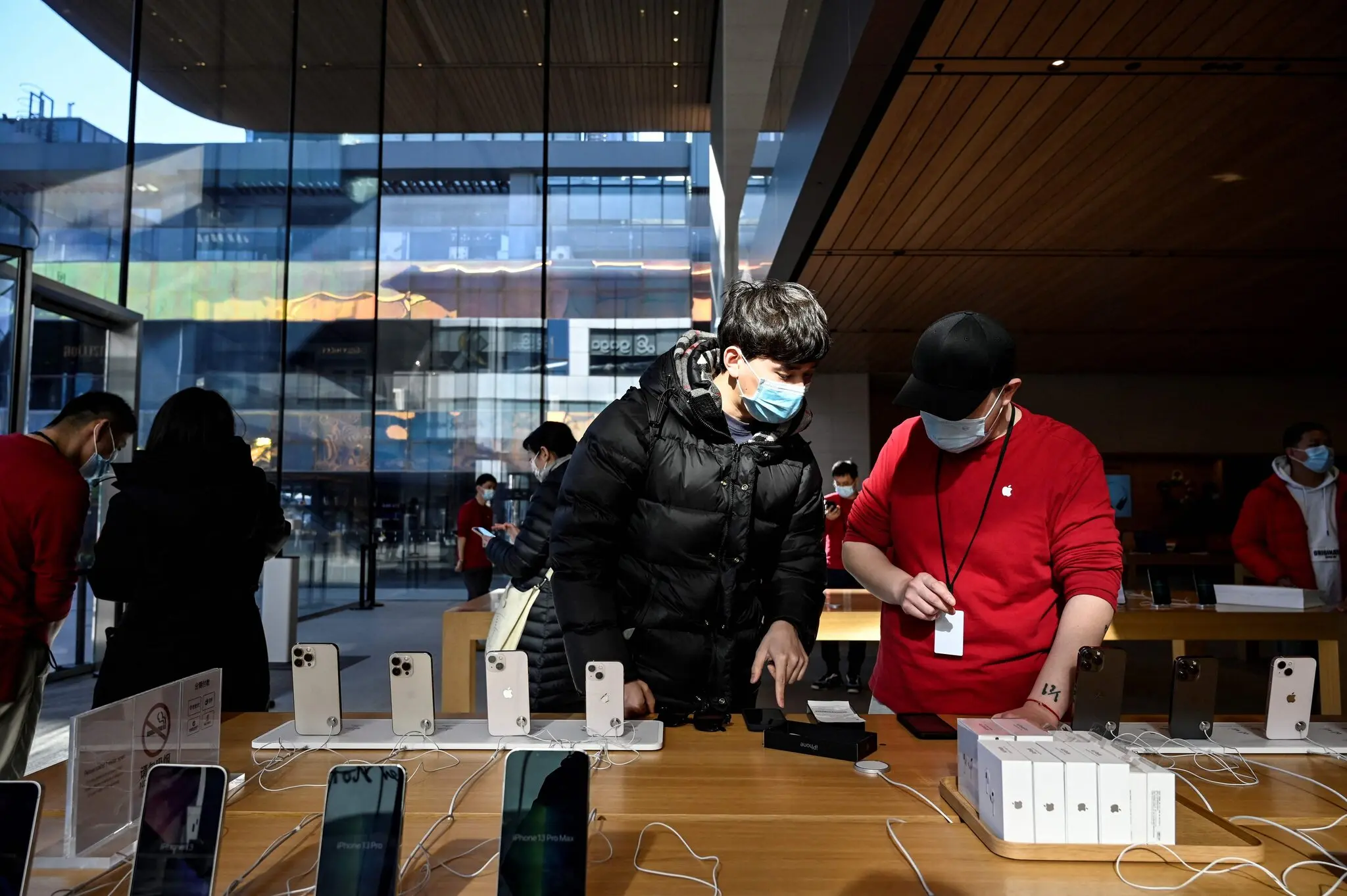 مبلغ کمک‌هزینه مهندسان اپل لو رفت! l افزایش ۵۰ درصدی کارآفرینی اپل در چین
