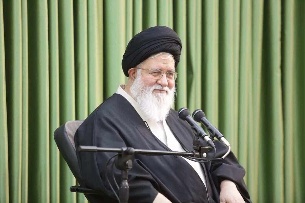 علم الهدی : امروز در حکمرانی اسلامی مشکل داریم / حاکمیت اسلام نیازمند عملی شدن قوانین آن است