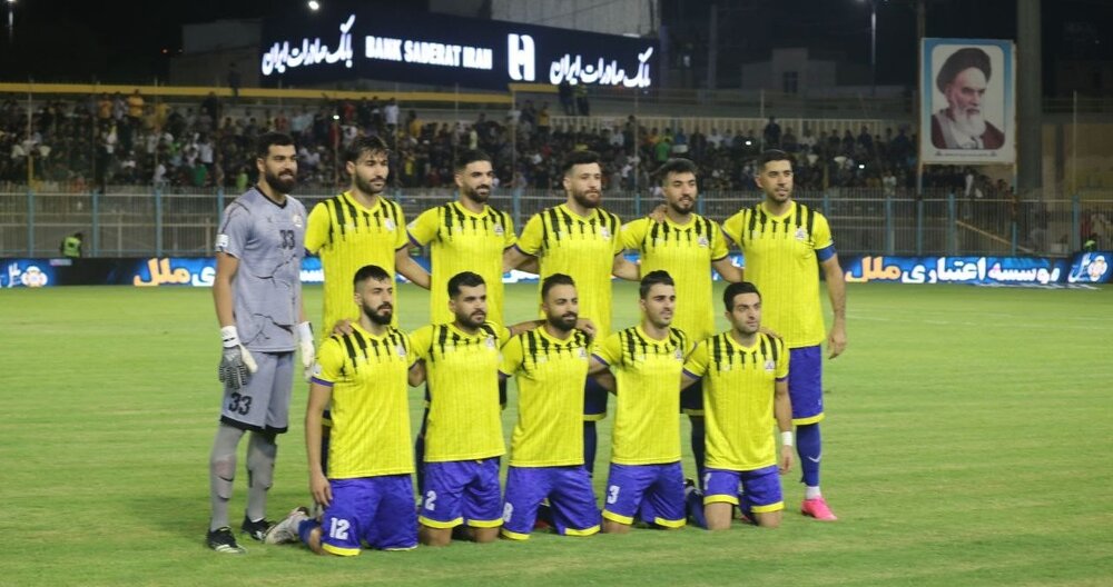 دبل لوکادیا برای قرمز ماندن صدر