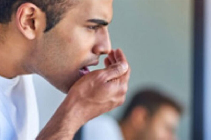اینفوگرافیک | با این 8 روش از بوی بد دهان جلوگیری کنید!
