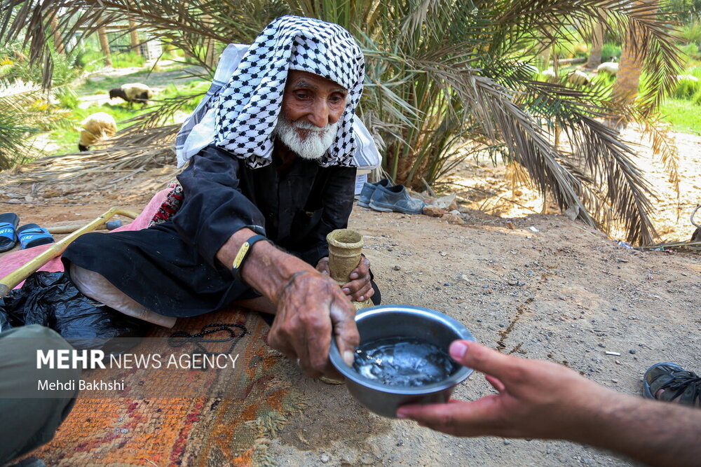 سقایی «حاج کاظم» در جوار شط الفرات