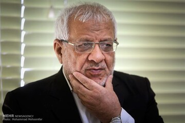 بادامچیان: رئیسی، سیاست‌های ناکارآمد و مدیران نابلد را «تغییر» دهد / «هیچ امیدی» به وزیر صمت نیست