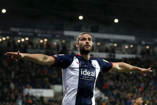 تصادف وحشتناک ستاره لیگ برتری با بنز گران‌قیمت / عکس