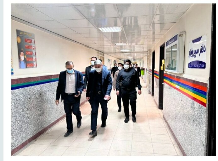 عیادت سرپرست فرمانداری اهواز از مدیر کل فرهنگ و ارشاد اسلامی خوزستان