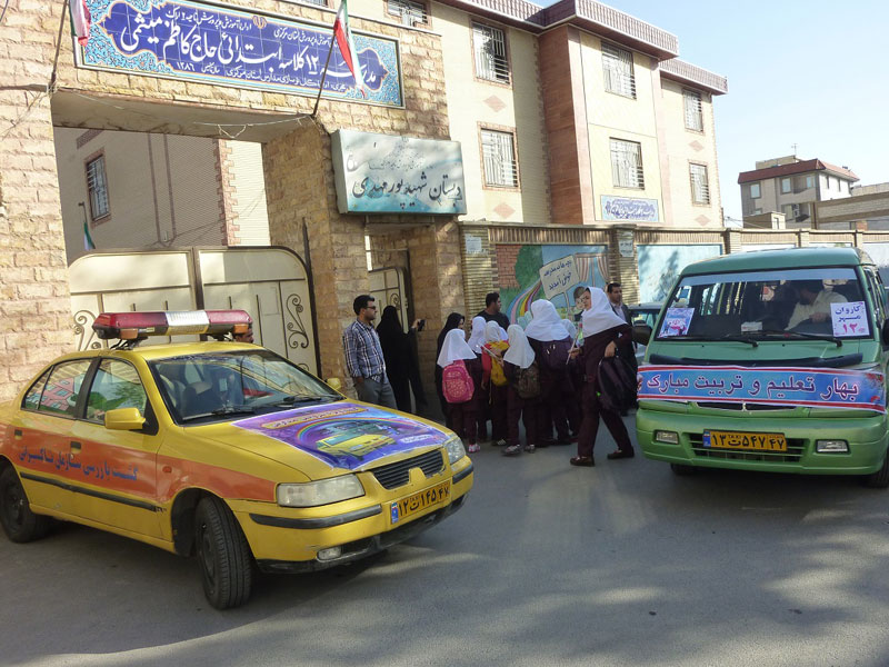 معضل خانواده‌ها پس از بازگشایی مدارس بعد ۲ سال/ سرویس مدارس چقدر گران شد؟