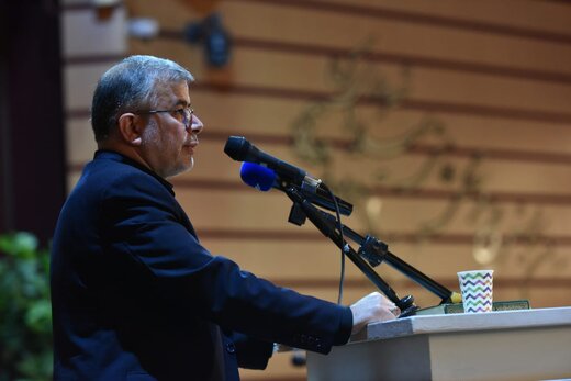 جایگاه فرهنگی و اجتماعی مساجد همانند اوایل پیروزی انقلاب اسلامی احیا شود