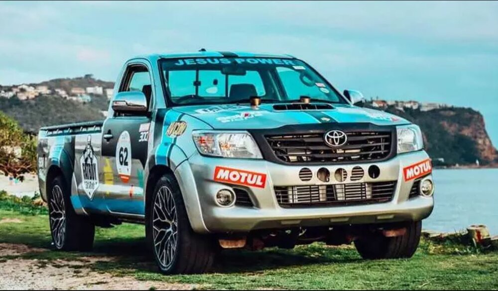 هیولای هایلوکس؛ وانت ۱۰۰۰ اسب بخاری تویوتا/ عکس