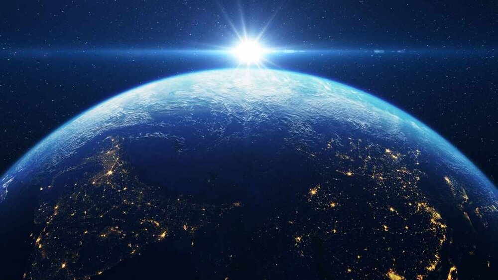 تصاویر | ادعای عجیب دانشمندان: چرخش مداری سیاره مشتری زمین را بهشت می کند!