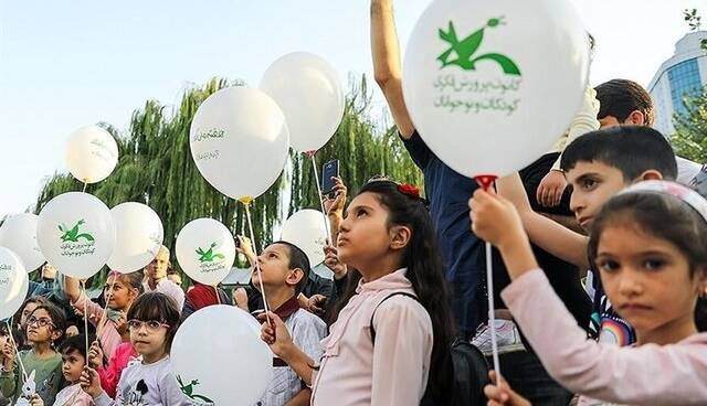 محمد سرشار: کانون نباید به آموزش و پرورش واگذار میشد