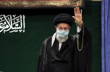 تصاویر | حضور صبح گاهی رهبر انقلاب در جمع دانشجویان سوگوار اربعین