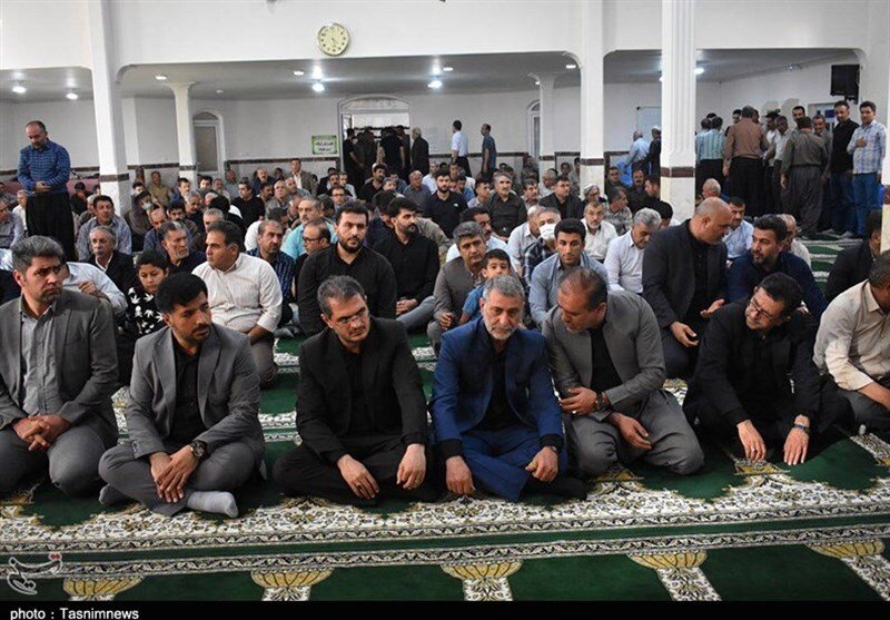 دیدار و گفت و گوی فرمانده سپاه کردستان با خانواده مهسا امینی / مطالبه والدین چه بود؟ / عکس ها