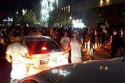 ببینید  | تصاویری عجیب خبرگزاری دولت از حمله معترضان به آمبولانسی در رشت!