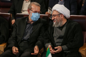 از حضور ناطق نوری و خوش و بش لاریجانیها تا برادران لاریجانی و حداد عادل در یک قاب + عکس ها