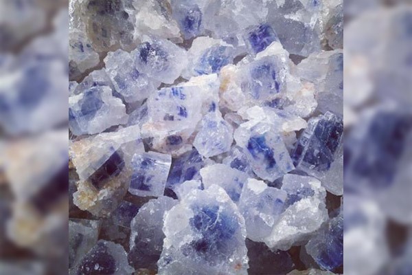 چرا نمک باعث افزایش فشار خون میشود؟