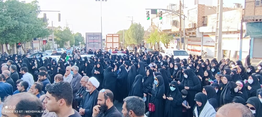 تصاویر | اجتماع بزرگ مردم دزفول در محکومیت اهانت اغتشاشگران