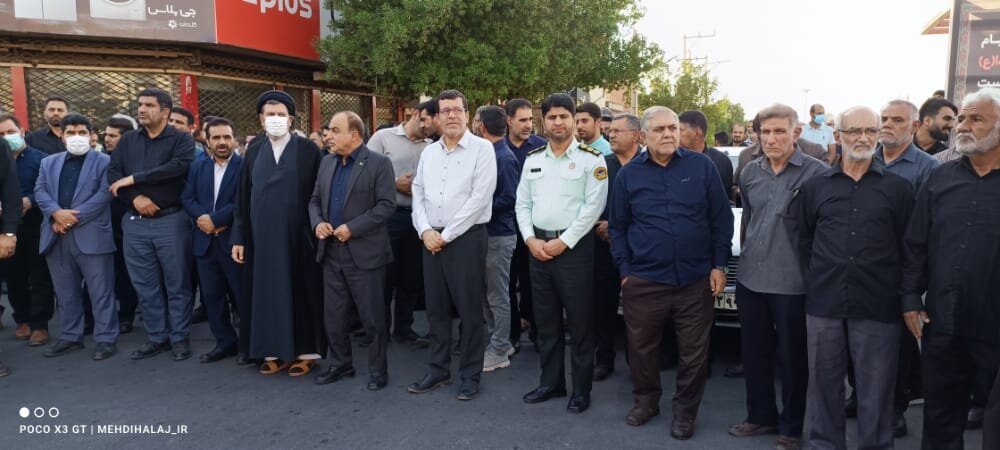 تصاویر | اجتماع بزرگ مردم دزفول در محکومیت اهانت اغتشاشگران