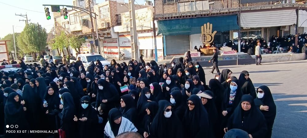 تصاویر | اجتماع بزرگ مردم دزفول در محکومیت اهانت اغتشاشگران