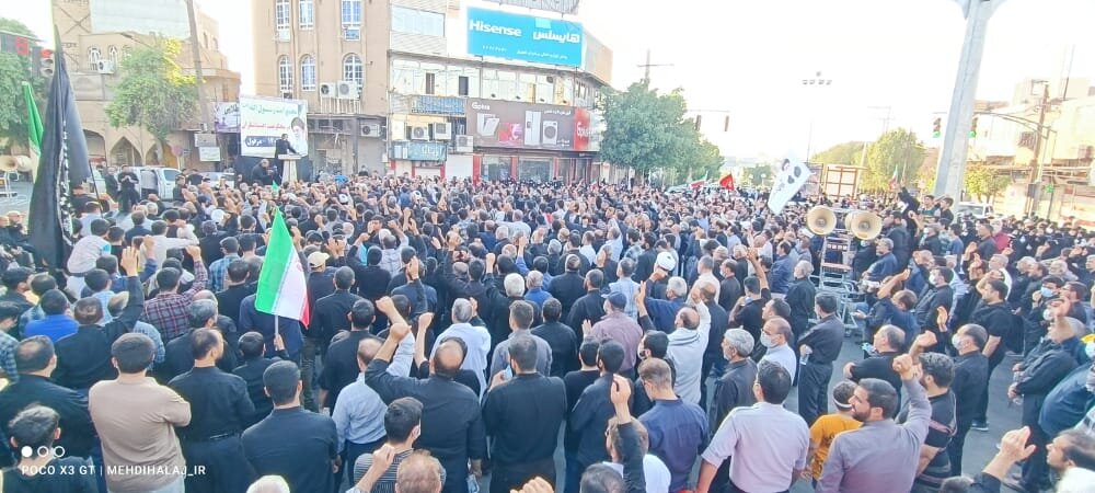 تصاویر | اجتماع بزرگ مردم دزفول در محکومیت اهانت اغتشاشگران