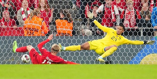 شگفتی دانمارک مقابل قهرمان جام جهانی