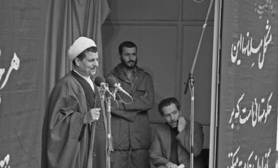 گاف خبرساز بوش پدر درباره ایران چه بود؟ / بی بی سی: رئیس جمهور آمریکا در تله رفسنجانی تقلبی افتاد 2